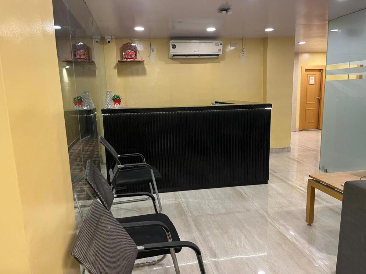 Hotel Consulate By Bookmerihotel Kolkata